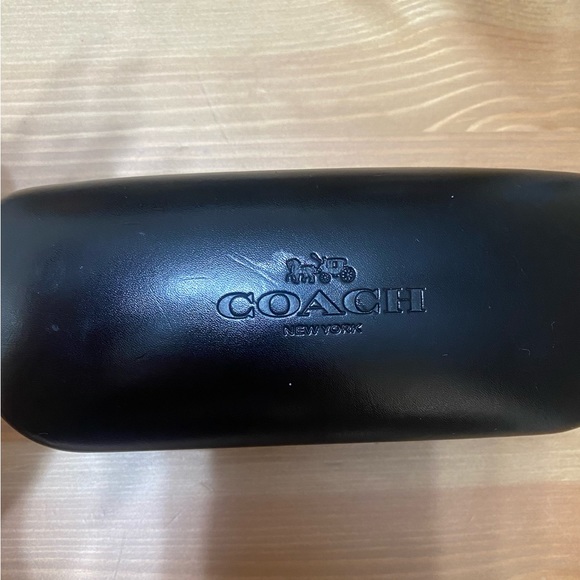 COACH-HC8204F 544413 CATEYE SUNGLASSES AUBERGINE NAVY TORTOISE - Picture 2 of 5